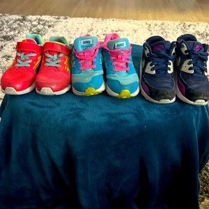 3 pair of Nike low tops sized 12c (toddler) 15$
